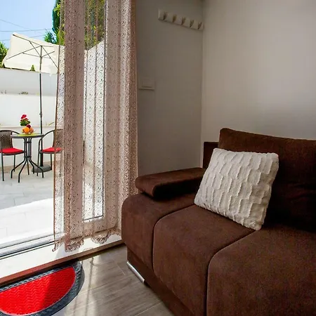 Apartment Nives In The City Center - Free Parking Split Kültér fotó
