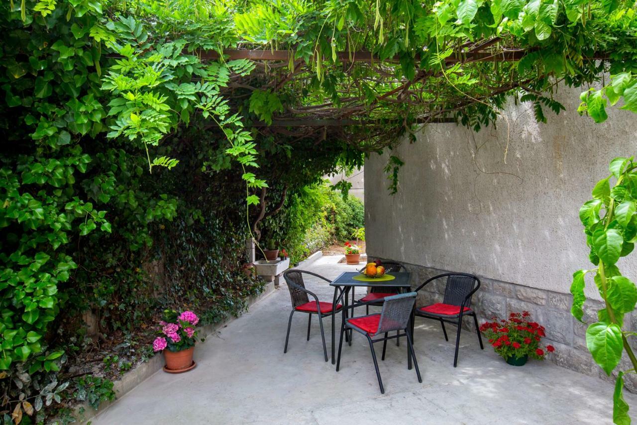 Apartman Nives In The Center - Free Parking Split