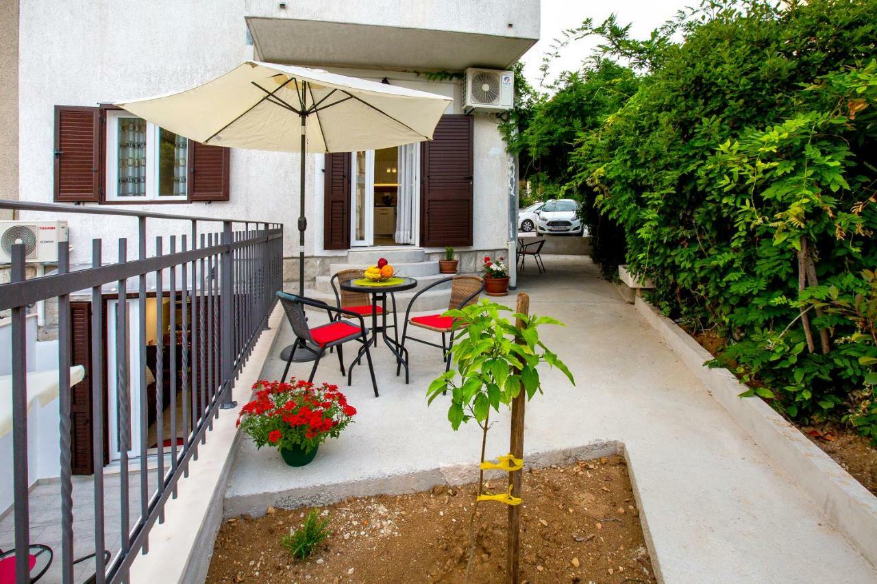 Nives In The Center - Free Parking Apartman Split